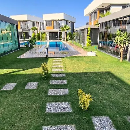 Traumvilla In Вилла Кушадасы