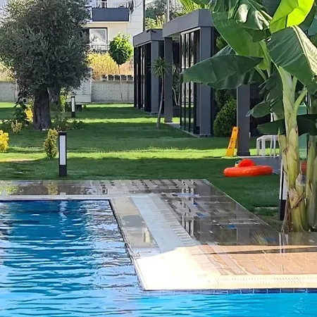Traumvilla In Villa